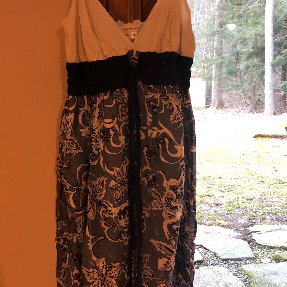 max studio dress